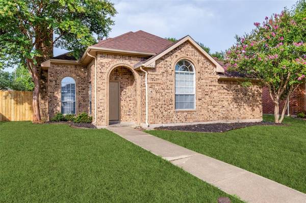 2533 Bent Brook Drive, Mesquite, TX 75181