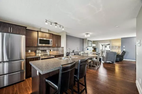 Calgary, AB T2Z 1G6,385 Copperpond LNDG SE