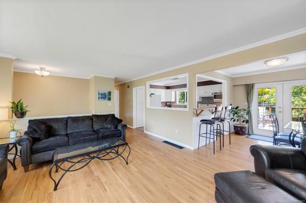 Colwood, BC V9C 1K8,536 Hallsor Dr