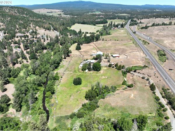 Goldendale, WA 98620,903 N LLAMA LN