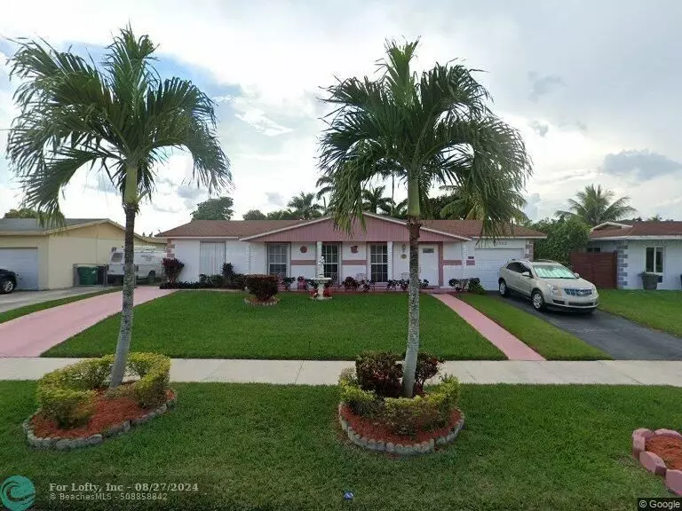 10740 SW 155th St, Miami, FL 33157