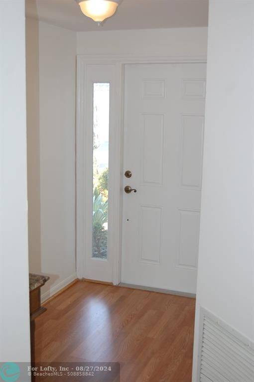 Boca Raton, FL 33487,1056 Jeffery Street
