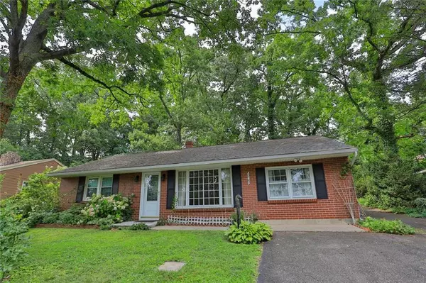 Palmer Twp, PA 18045,2405 Woodridge Terrace