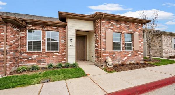 2703 Rockhill Road #802, Mckinney, TX 75072