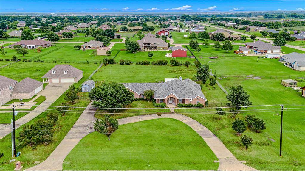 832 Lake Road, Lavon, TX 75166