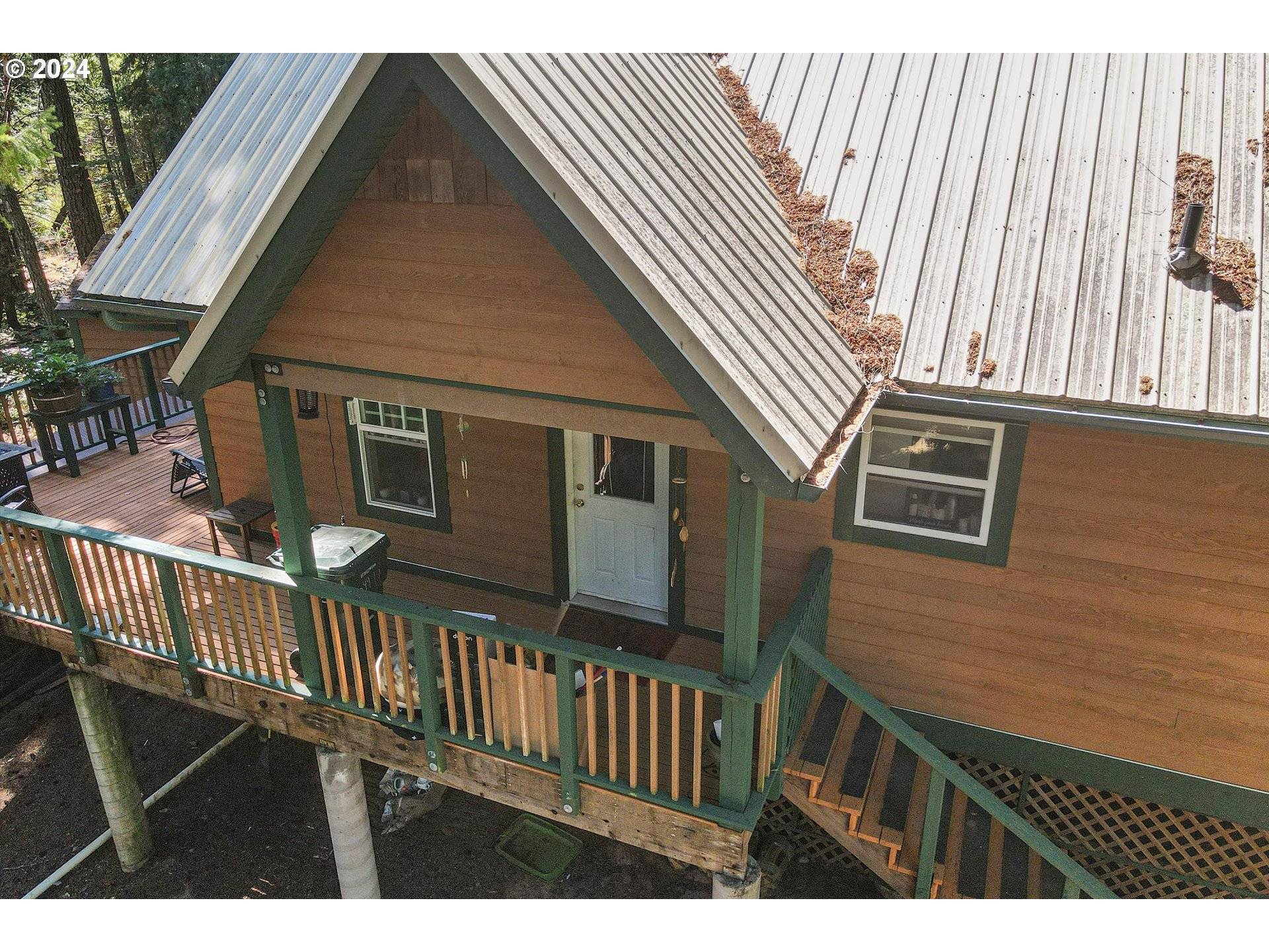Glendale, OR 97442,549 7TH ST