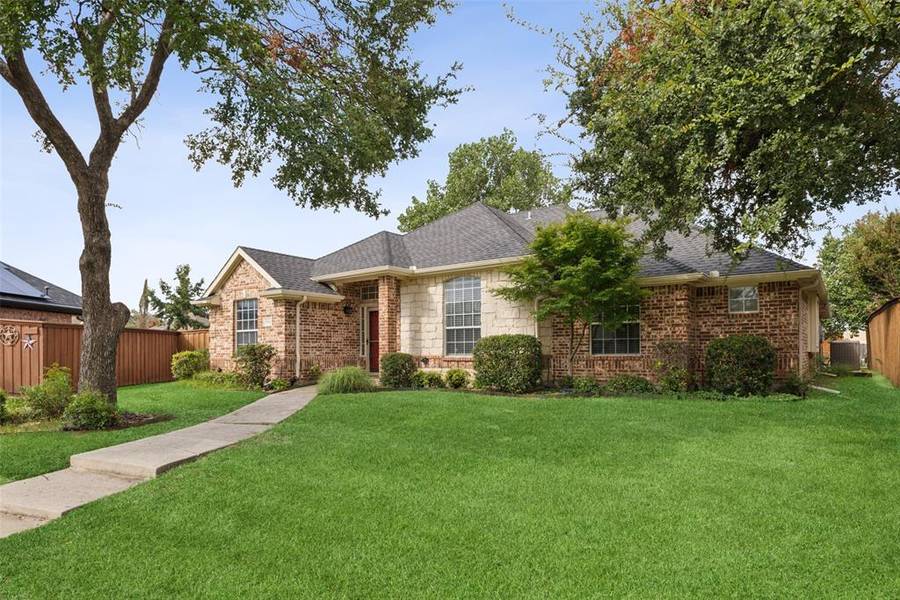 3901 Duval Drive, Carrollton, TX 75010