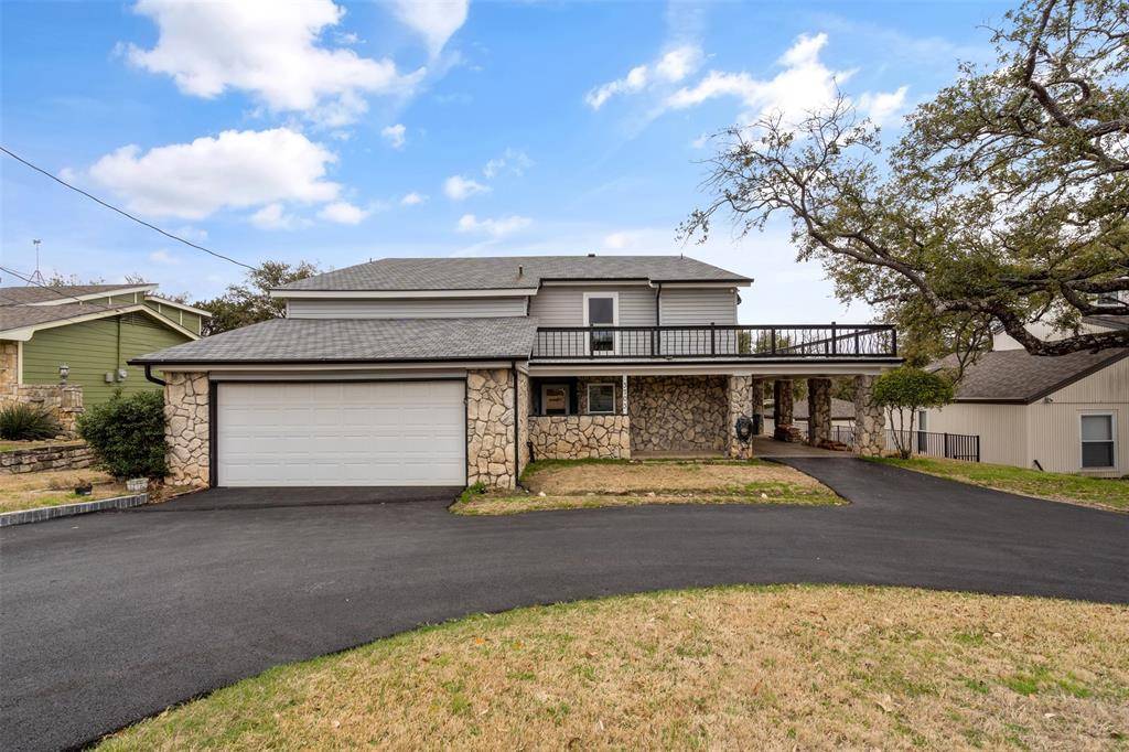 3703 Fairway Drive, Granbury, TX 76049