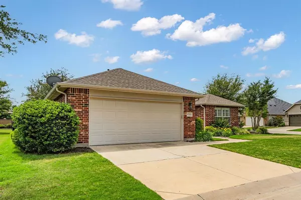 Denton, TX 76207,9713 Applewood Trail