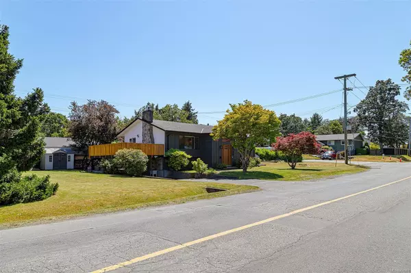 Colwood, BC V9B 2E1,2285 Marlene Dr