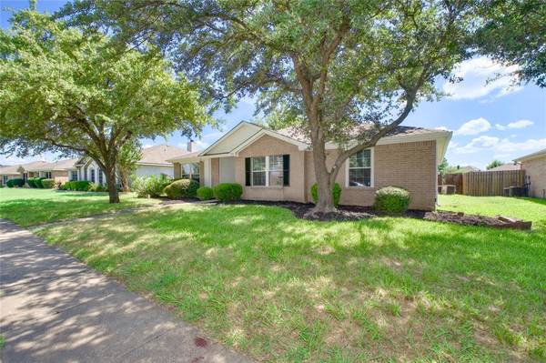 Lancaster, TX 75146,112 Rolling Hills Place