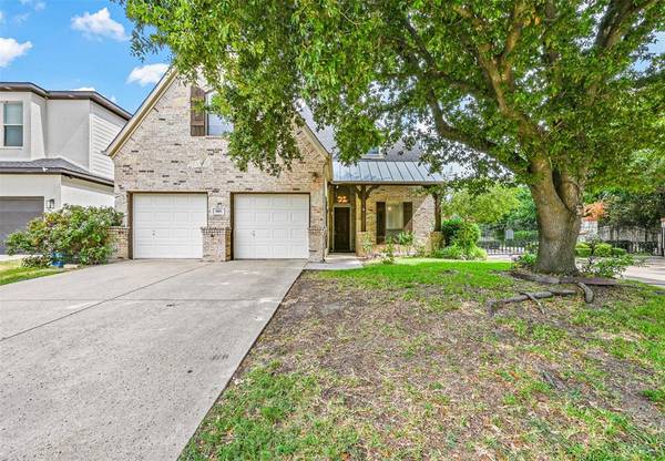 905 Saint George Place, Desoto, TX 75115