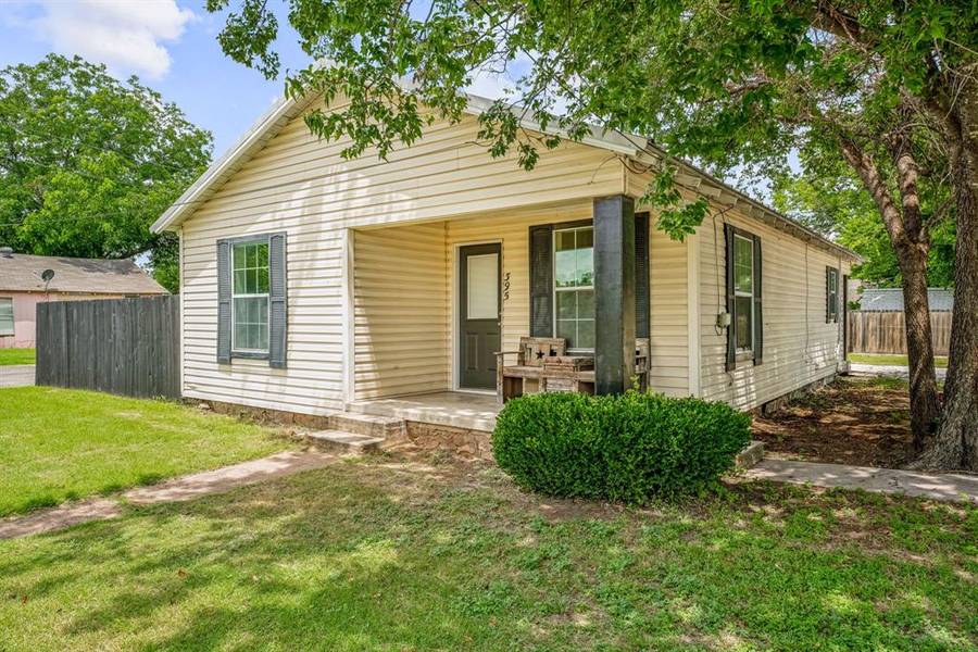 395 W Elm Street, Stephenville, TX 76401