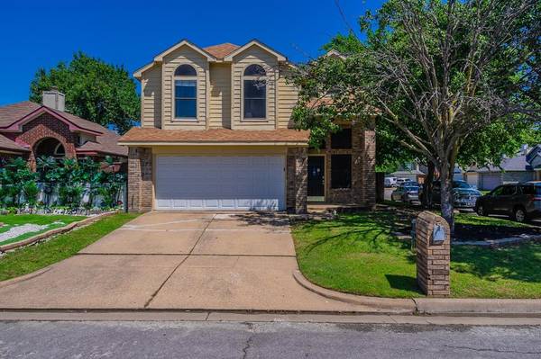 6941 Cheswick Drive, North Richland Hills, TX 76182