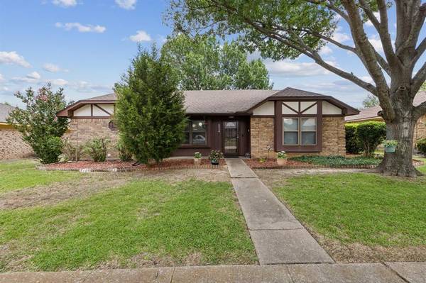 2214 Clearhaven Drive, Garland, TX 75040