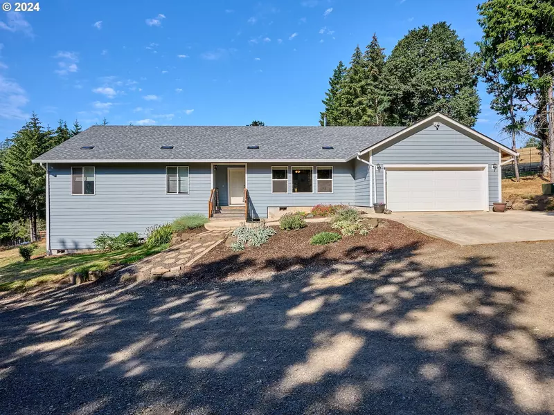 8887 SW LARSON RD, Gaston, OR 97119