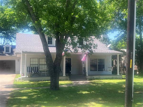 2401 Fannin Street, Greenville, TX 75401