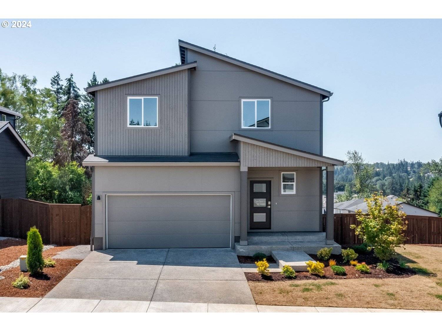 1422 W 18TH ST, La Center, WA 98629