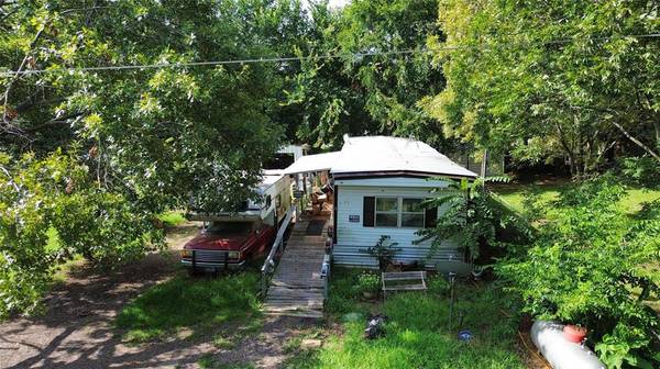 247 Elizabeth Street, Pottsboro, TX 75076