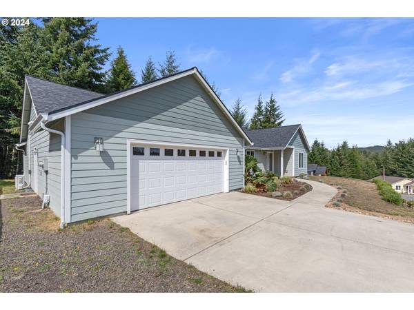 Reedsport, OR 97467,470 PROVIDENCE DR