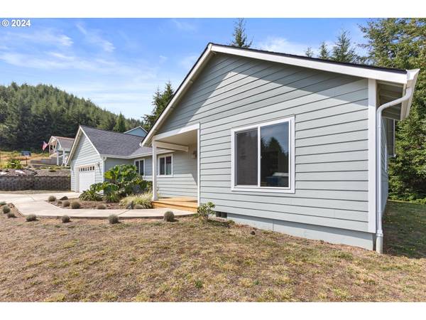 Reedsport, OR 97467,470 PROVIDENCE DR