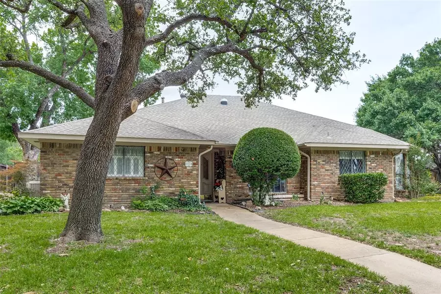 9755 Burleson Drive, Dallas, TX 75243