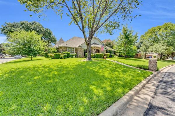 Mansfield, TX 76063,1034 Pebble Beach Drive