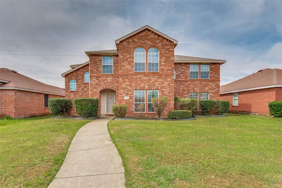 2616 Saint Andrews Drive, Lancaster, TX 75146