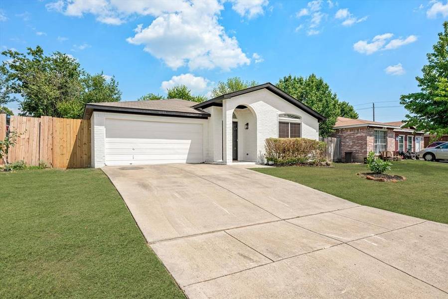 2093 Quarter Horse Lane, Keller, TX 76248