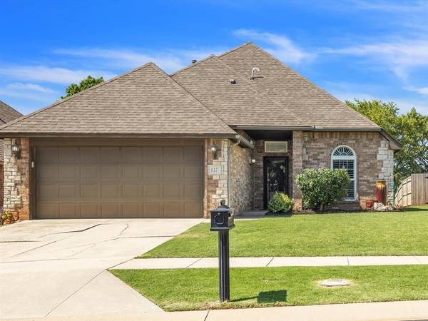 617 NW 163rd Street, Edmond, OK 73013