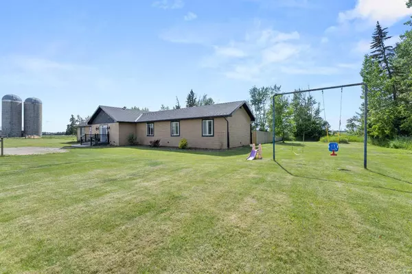 Rural Mountain View County, AB T4H 1P2,28537 334 Township