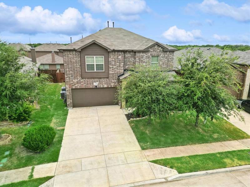 15628 Carlton Oaks Drive, Fort Worth, TX 76177