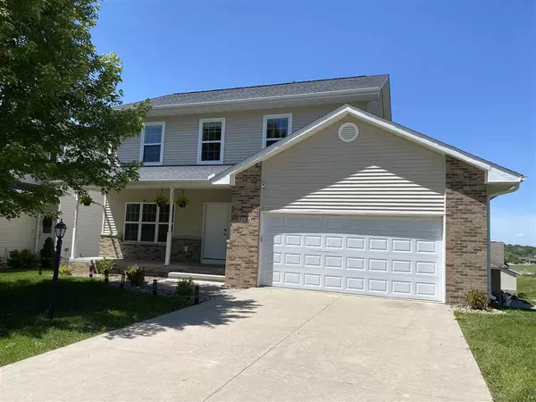 Coralville, IA 52241,2186 Westminster Cir