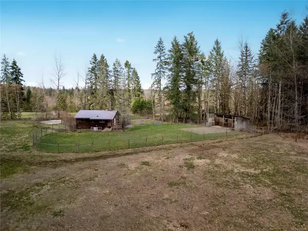 Courtenay, BC V9N 7J3,6429 Fitzgerald Rd