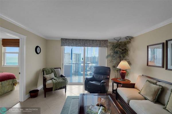 Lauderdale By The Sea, FL 33062,2000 S Ocean Blvd  #12K