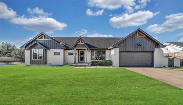 208 S Mockingbird Drive, Altus, OK 73521