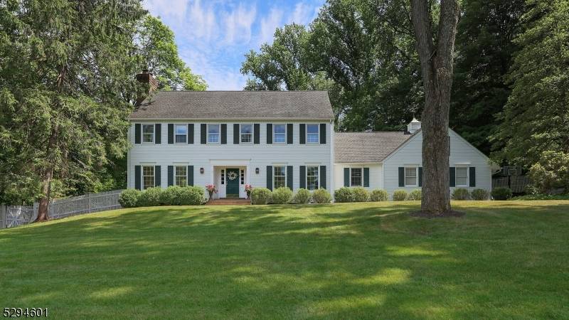 53 Stone Fence Rd, Bernardsville Boro, NJ 07924