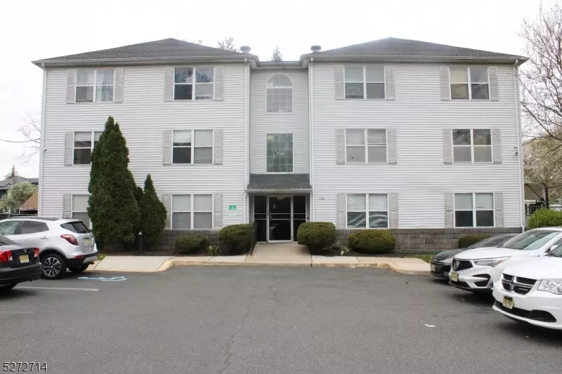 1270 N Broad St #2C, Hillside Twp., NJ 07205