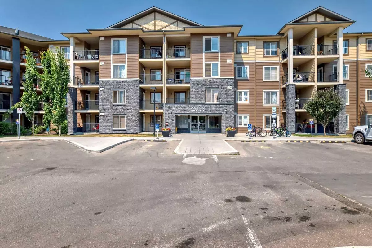 Calgary, AB T2X 2B9,81 Legacy BLVD SE #2105