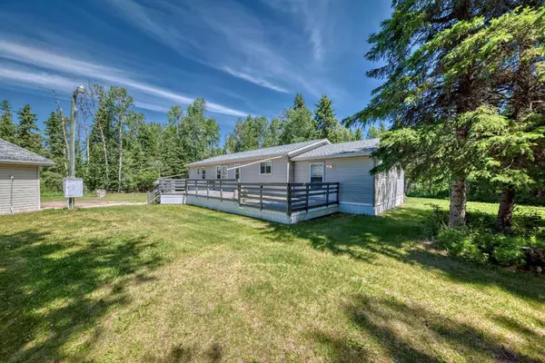 Rural Ponoka County, AB T4L 2N5,260036 Township Road 420 #29