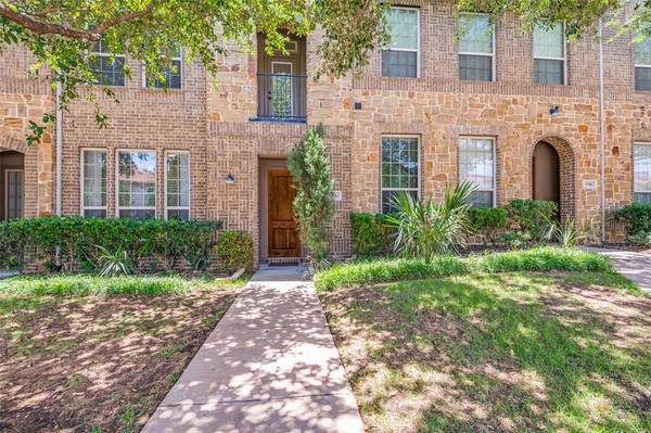 586 Tuscan Drive, Irving, TX 75039