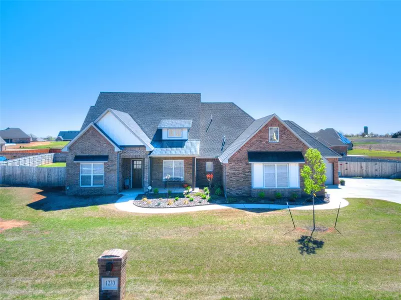 1230 Acclivis Court, Newcastle, OK 73065