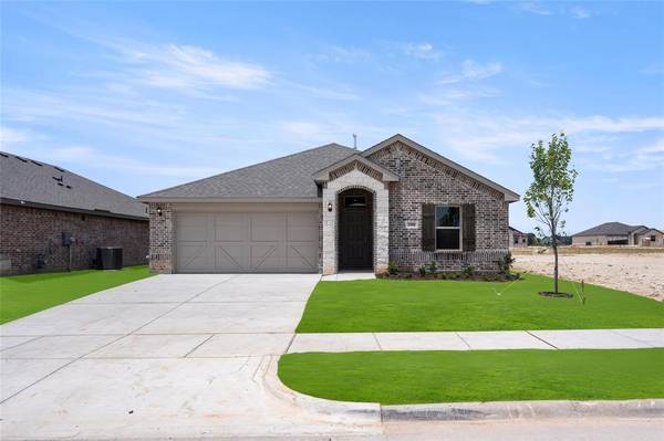 1908 Cheyenne Drive, Cleburne, TX 76033