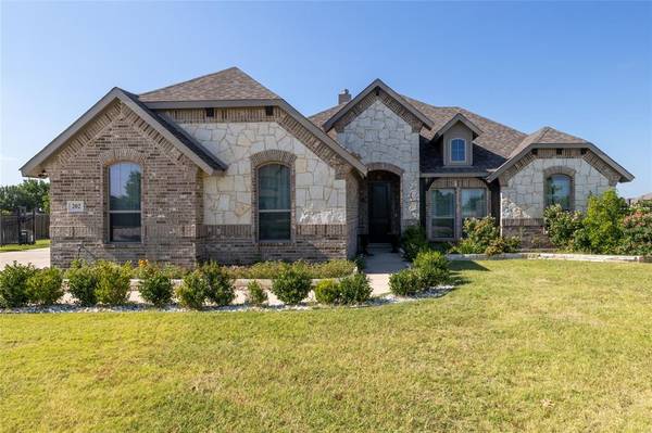 202 Panther Peak Drive, Midlothian, TX 76065