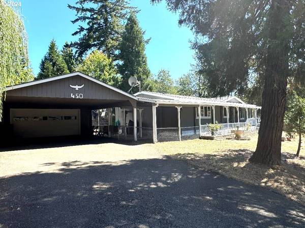 Canyonville, OR 97417,450 SANDRA CT