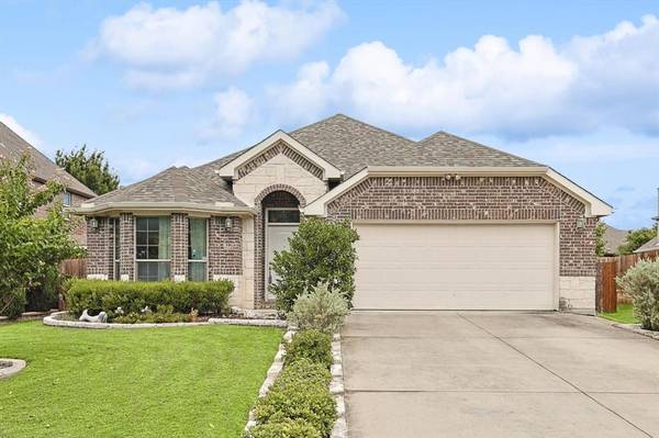 15308 Seventeen Lakes Boulevard, Fort Worth, TX 76262