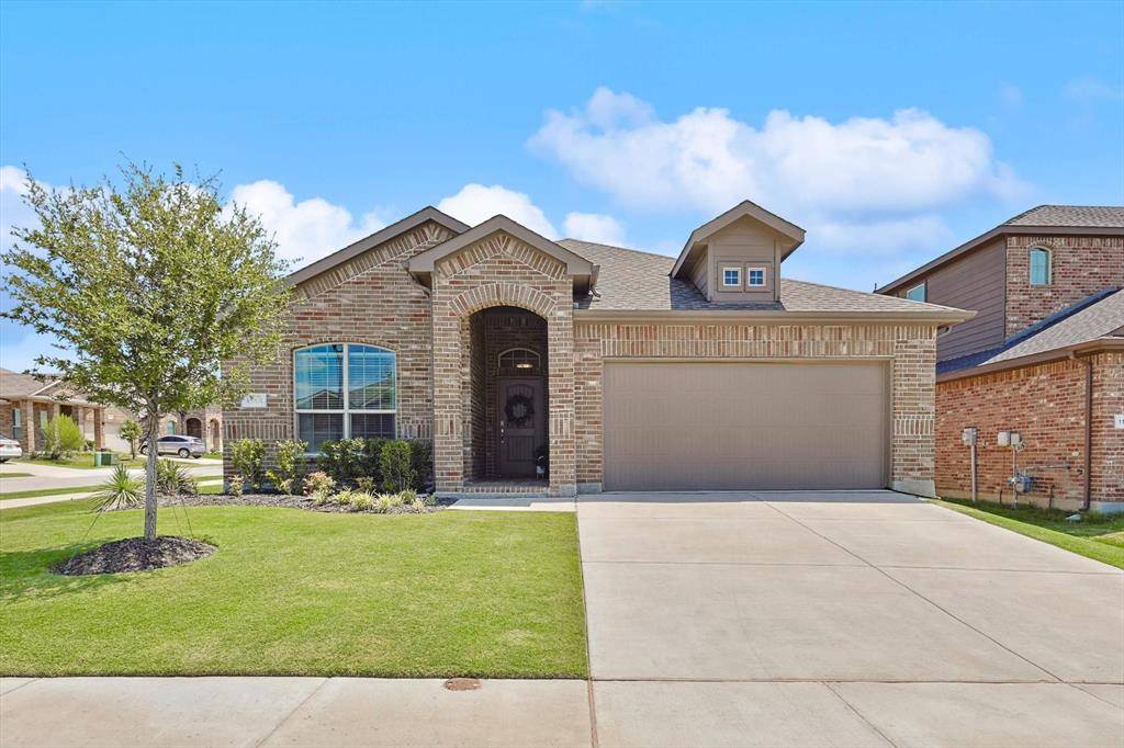 1148 Twin Brooks Lane, Fort Worth, TX 76177