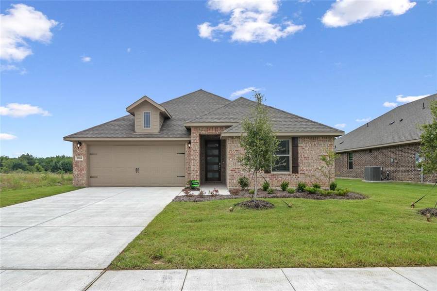 1004 Verde Creek Court, Crowley, TX 76036