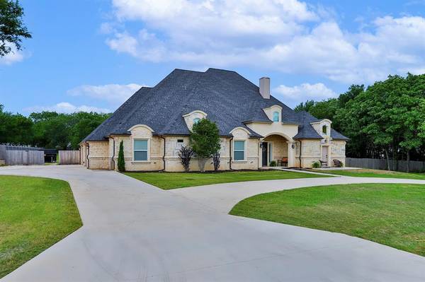 3 Shady Creek Lane, Bridgeport, TX 76426