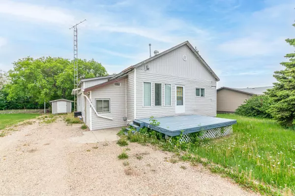 107 1 AVE West, Marsden, SK S0M 1P0